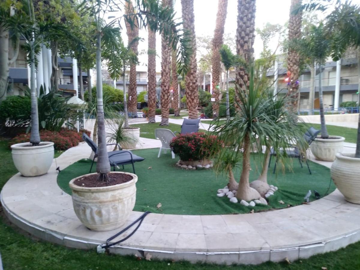 Royal Park -George Eilat Exterior foto